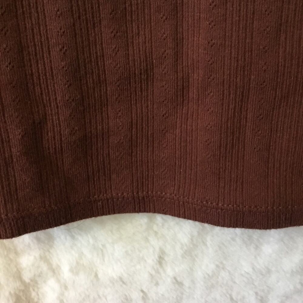 Old Navy Brown EyeletTank Top - Picture 3 of 12